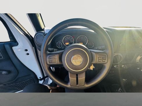 Used 2016 Jeep Wrangler Sport image 16