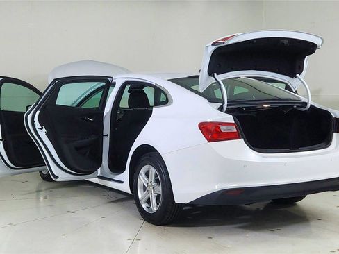 Used 2024 Chevrolet Malibu LS w/ Driver Confidence Package image 11