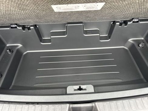 Used 2024 Chevrolet Traverse RS w/ LPO, Floor Liner Package image 63