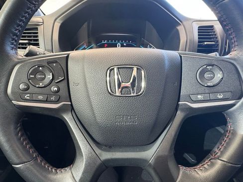 Used 2023 Honda Odyssey Sport image 13