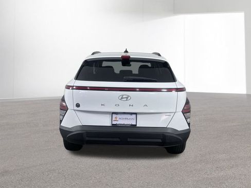 Used 2025 Hyundai Kona SEL image 15