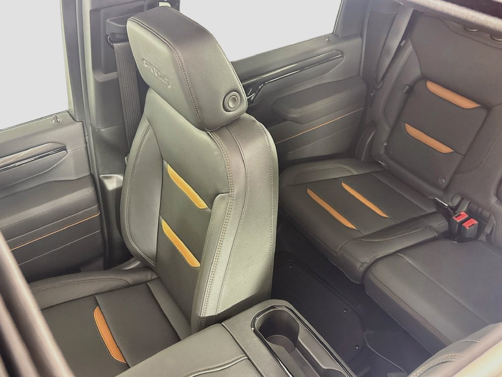 New 2026 GMC Sierra 3500 AT4 w/ AT4 Premium Plus Package AWD/4WD image 22