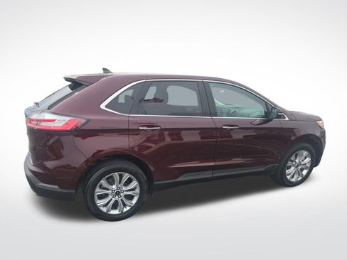 Certified 2023 Ford Edge Titanium AWD/4WD image 5
