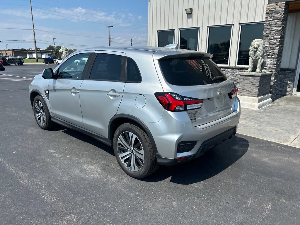 Used 2022 Mitsubishi Outlander Sport FWD image 3