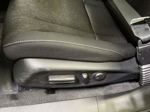 Certified 2024 Honda Accord EX image 12