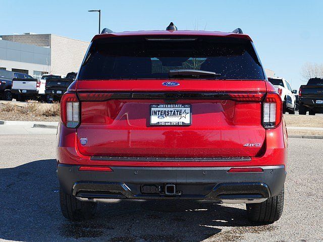 New 2026 Ford Explorer ST-Line w/ ST-Line Street Pack AWD/4WD image 4