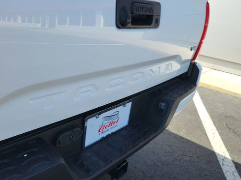 Used 2023 Toyota Tacoma SR image 8