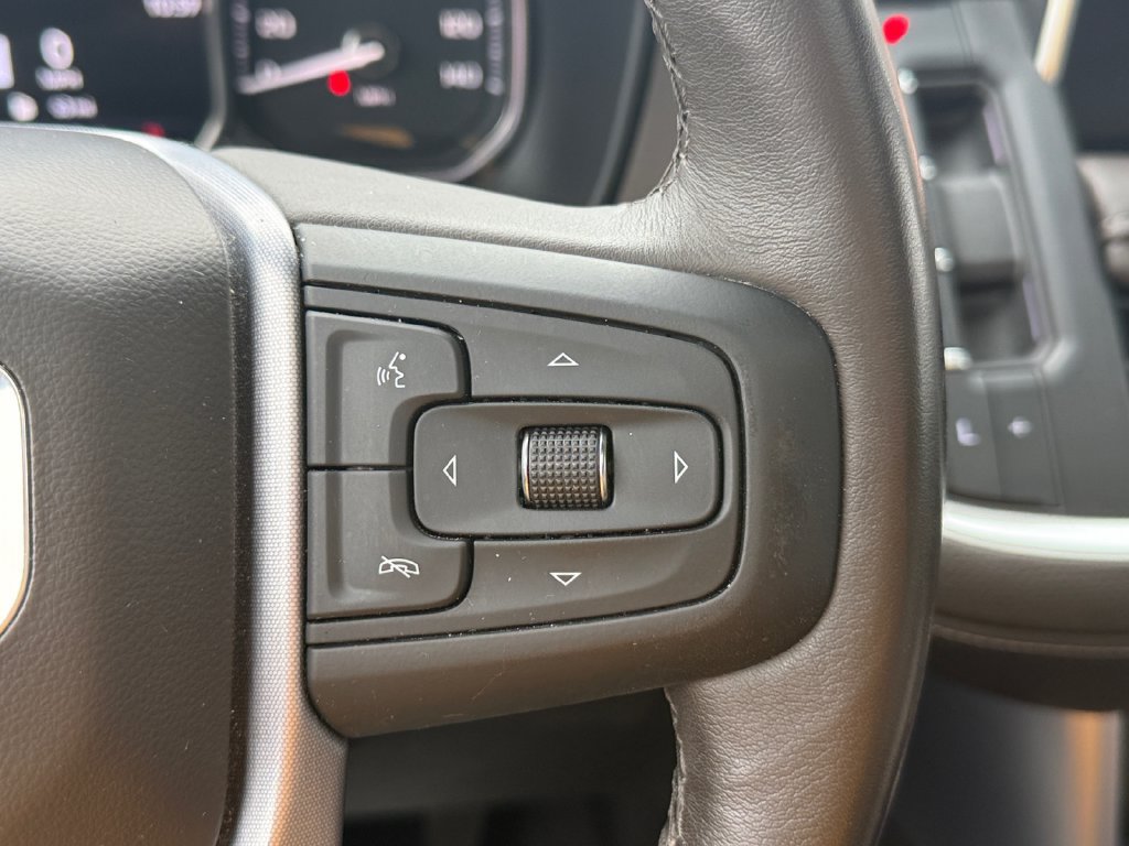 Used 2021 GMC Yukon SLT w/ SLT Luxury Plus Package AWD/4WD image 25