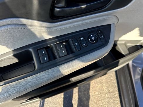 Used 2022 Honda Odyssey EX image 13