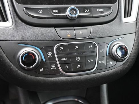 Used 2024 Chevrolet Malibu LT image 29