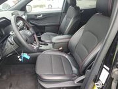 Certified 2026 Ford Escape ST-Line AWD/4WD image 8