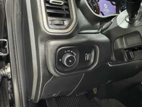 Used 2022 RAM 2500 Tradesman image 21