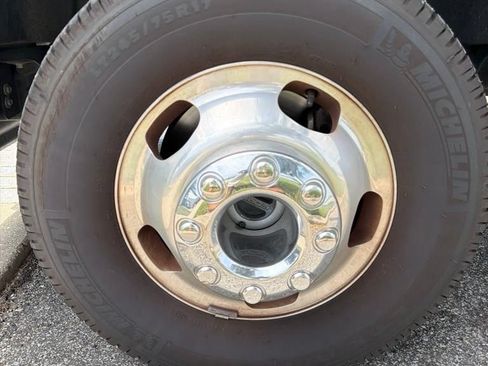 Used 2022 Ford F350 King Ranch w/ King Ranch Ultimate Package AWD/4WD image 20
