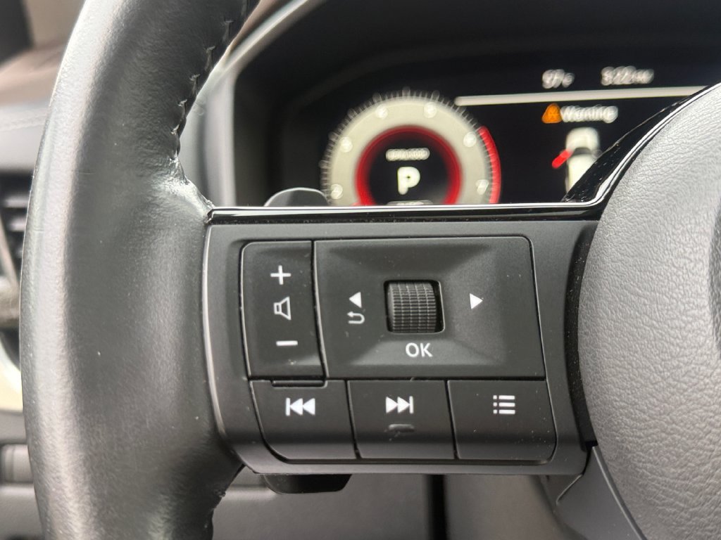 Used 2021 Nissan Rogue Platinum AWD/4WD image 22