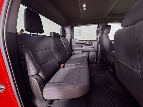 Used 2023 Chevrolet Silverado 1500 LT AWD/4WD image 24