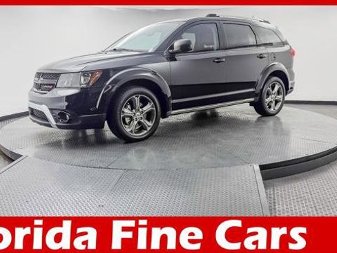 Used 2018 Dodge Journey Crossroad image 1