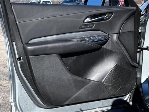 Used 2024 Cadillac XT4 Premium Luxury image 20