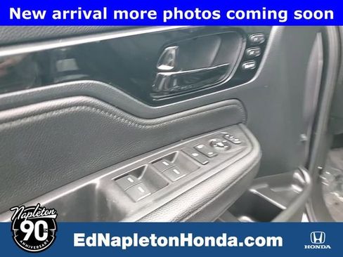 Used 2023 Honda Odyssey Touring image 13