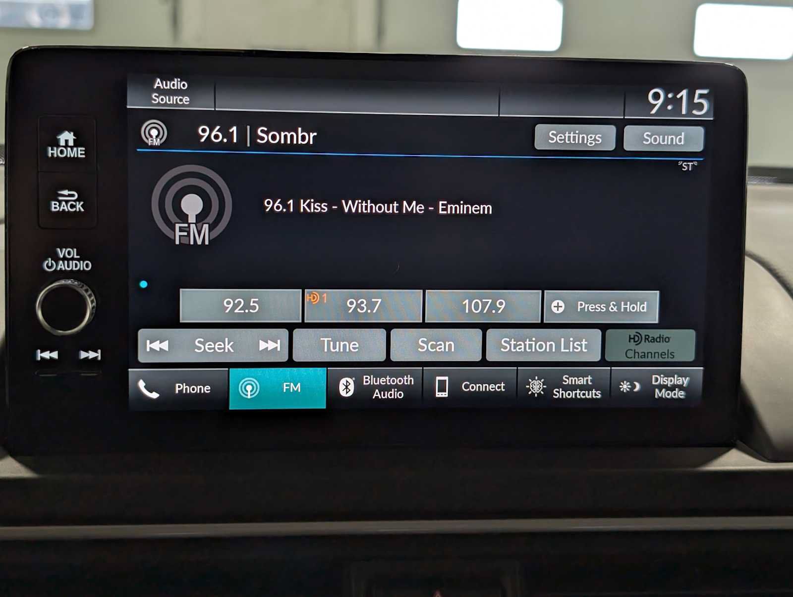 Certified 2025 Honda Pilot EX-L image 24