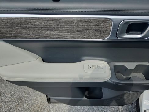 Used 2025 Hyundai Santa Fe Calligraphy AWD/4WD image 28