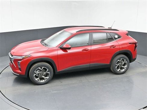 New 2026 Chevrolet Trax LT w/ Driver Confidence Package image 35