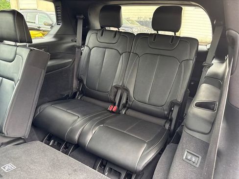 Used 2023 Jeep Grand Cherokee L Overland AWD/4WD image 23
