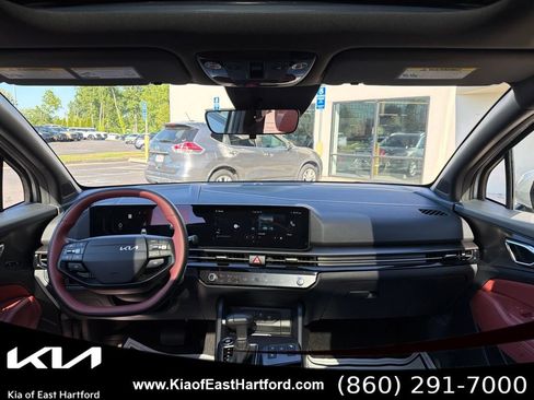New 2026 Kia Sportage SX AWD/4WD image 23