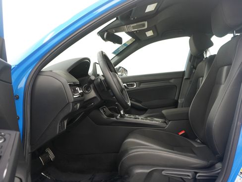 Used 2025 Honda Civic Sport image 21