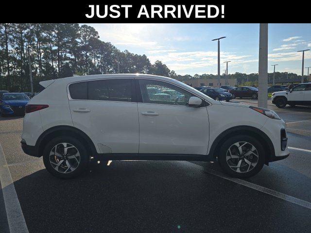 Used 2021 Kia Sportage LX FWD image 3
