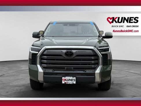 Used 2022 Toyota Tundra Limited w/ Power Package AWD/4WD image 3