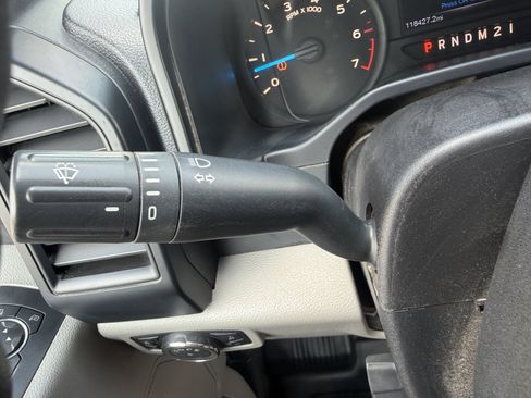 Used 2015 Ford F150 XL w/ Equipment Group 101A Mid AWD/4WD image 26