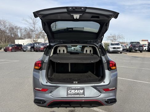 Used 2022 Buick Encore GX Select w/ Sport Touring Package image 7