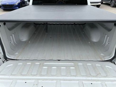 Used 2018 Chevrolet Silverado 1500 LT w/ All Star Edition image 9