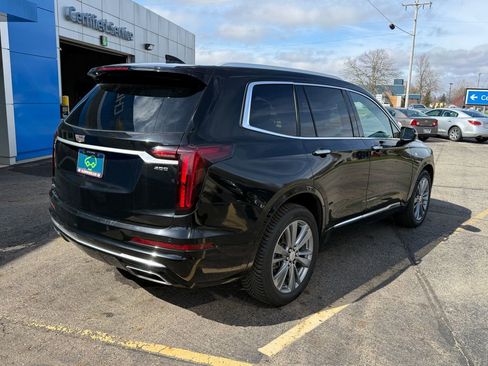 Certified 2020 Cadillac XT6 Premium Luxury image 6