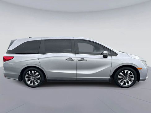 Certified 2023 Honda Odyssey EX-L image 2