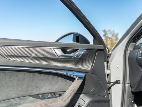 Used 2026 Audi RS 6 performance image 93