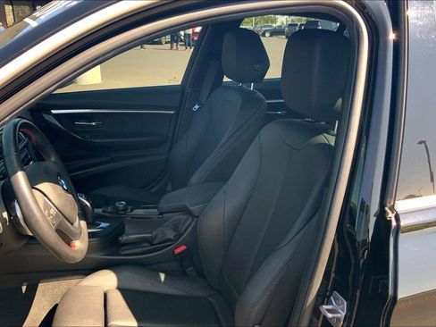 Used 2017 BMW 330i Sedan image 24