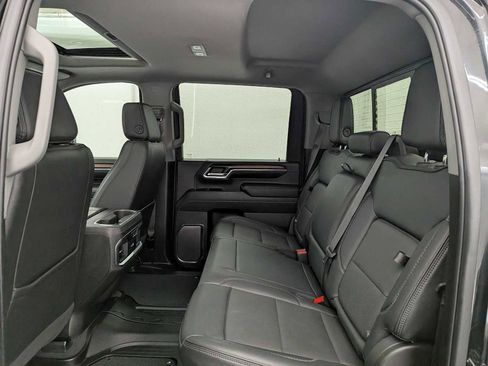 Used 2024 GMC Sierra 3500 Denali w/ Denali Reserve Package image 22