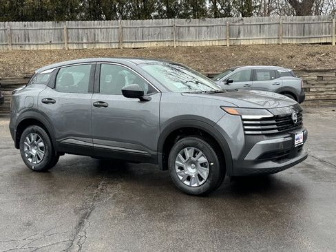 New 2026 Nissan Kicks S w/ Charging Package FWD image 5