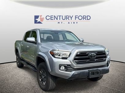 Used 2018 Toyota Tacoma SR5 w/ Four Season Floor Mat Package