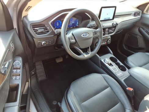 Used 2020 Ford Escape Titanium AWD/4WD image 8