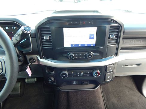 Used 2022 Ford F150 XL w/ Equipment Group 101A High image 17