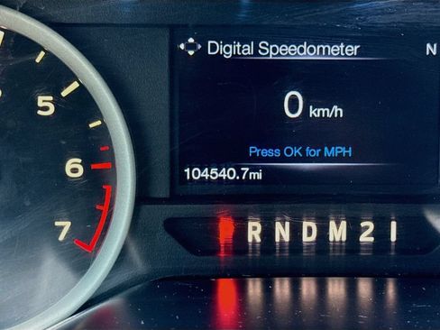 Used 2016 Ford F150 XLT w/ Equipment Group 302A Luxury AWD/4WD image 13