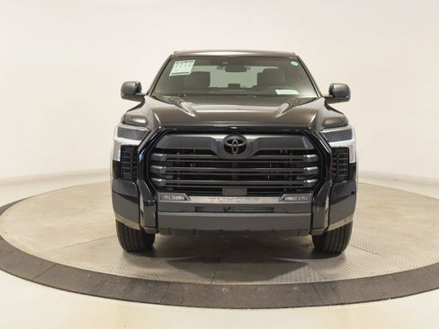 Used 2025 Toyota Tundra SR5 image 8