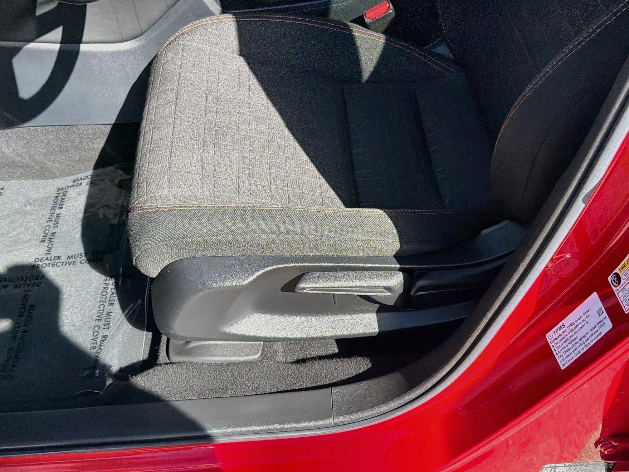 Certified 2025 Honda HR-V Sport image 17