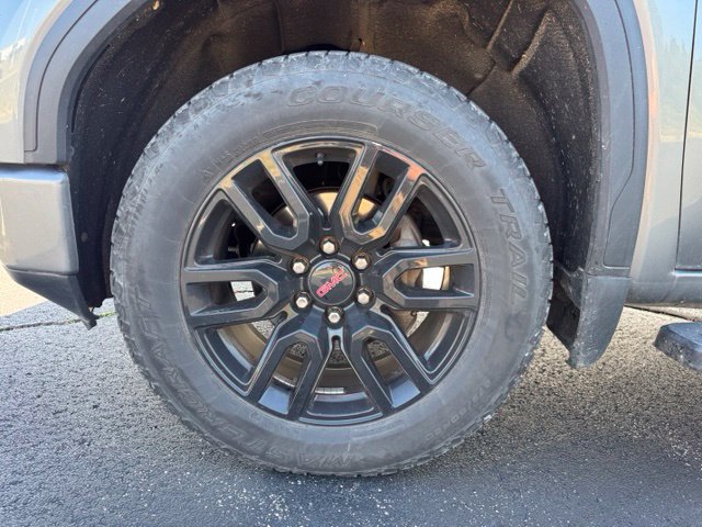 Used 2020 GMC Sierra 1500 Elevation w/ Elevation Value Package AWD/4WD image 12