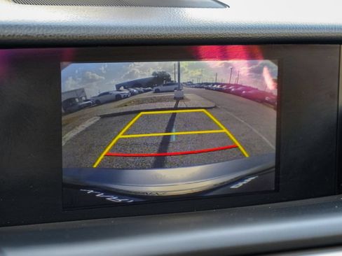 Used 2017 Lexus IS 200t RWD image 21