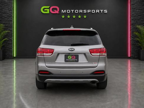Used 2017 Kia Sorento EX AWD/4WD image 6