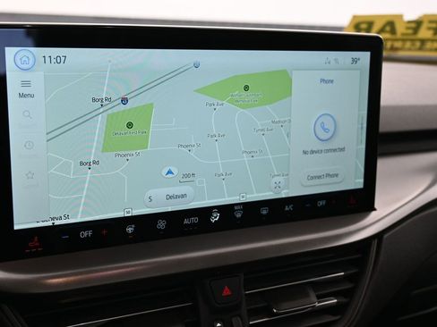 New 2026 Ford Escape SE image 30