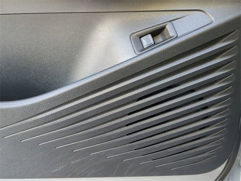 Certified 2021 Volkswagen ID.4 Pro S w/ Gradient Package image 20